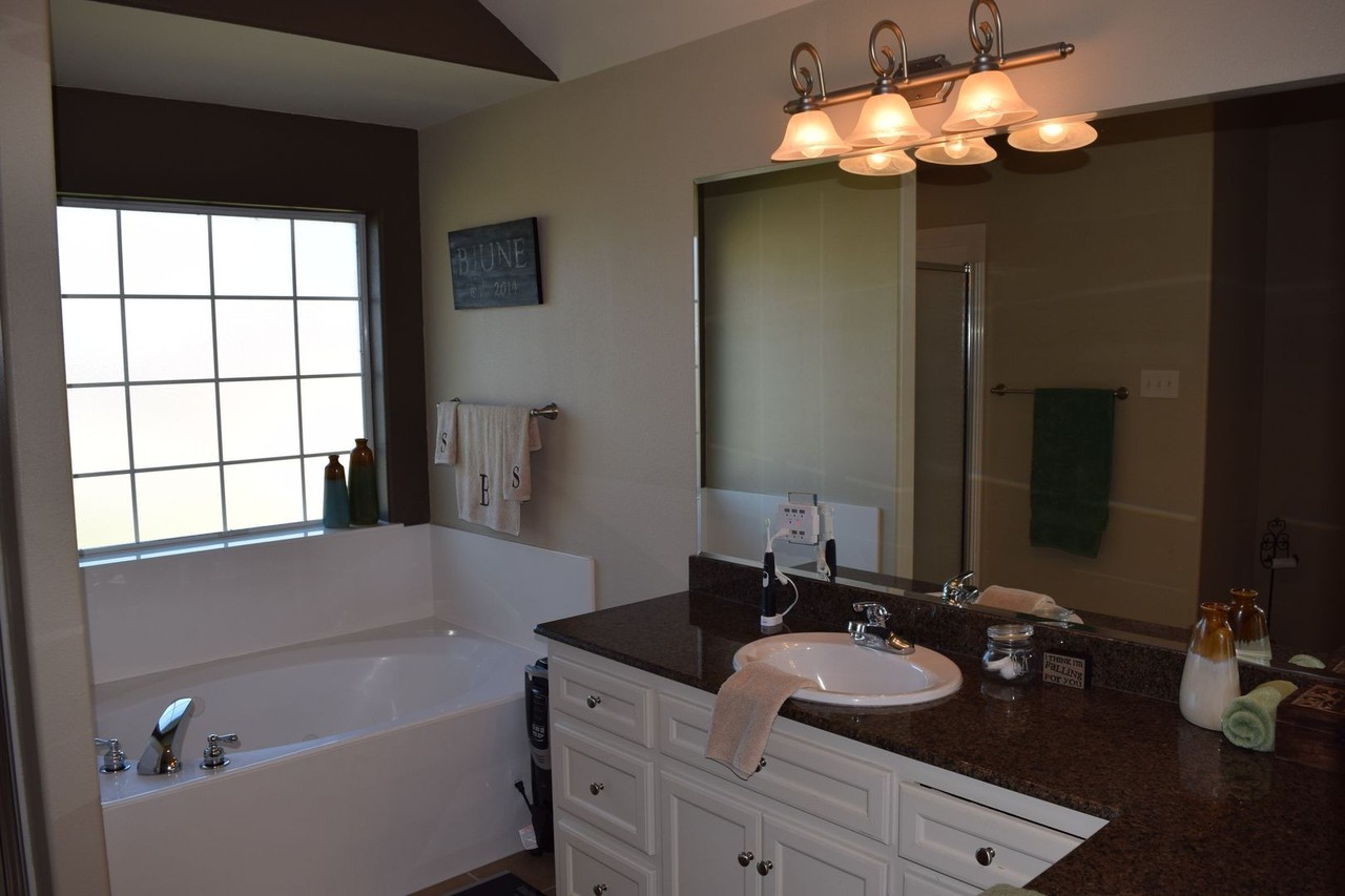 139 Roucourt Loop - Photo 7 of 50