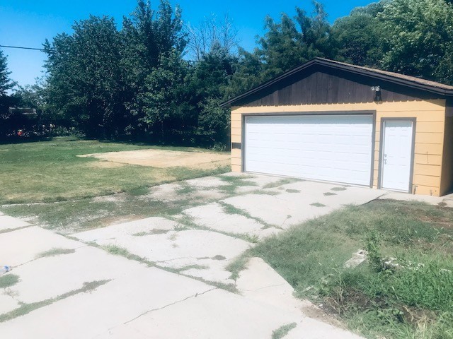 133 N Harrison Blvd - Photo 4 of 4