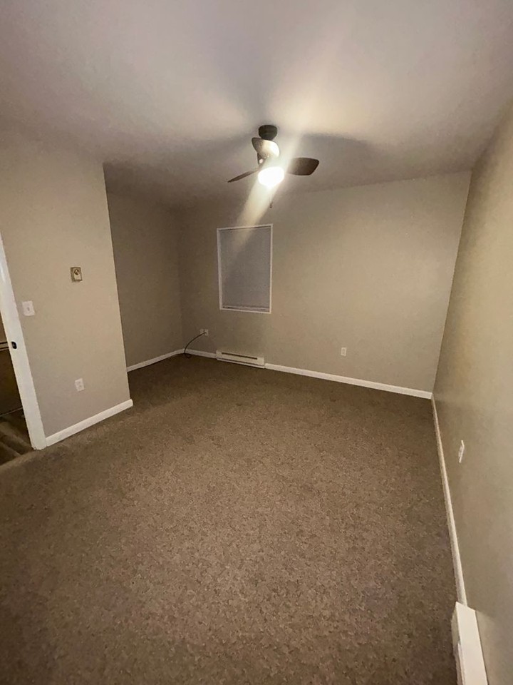 2641 Highview Dr - Photo 7 of 9