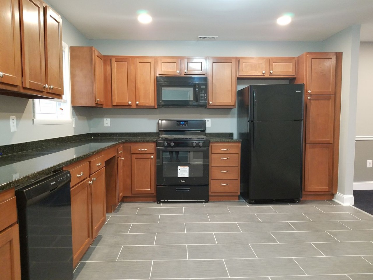 603 Sequoia Dr - Photo 2 of 9