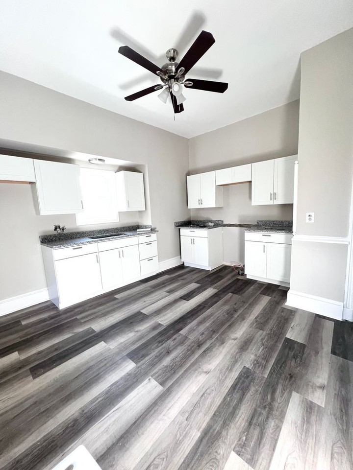 31 E North Ave - Photo 5 of 5