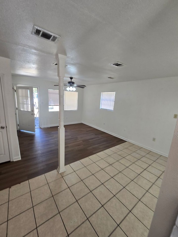 503 29th St - Photo 3 of 8