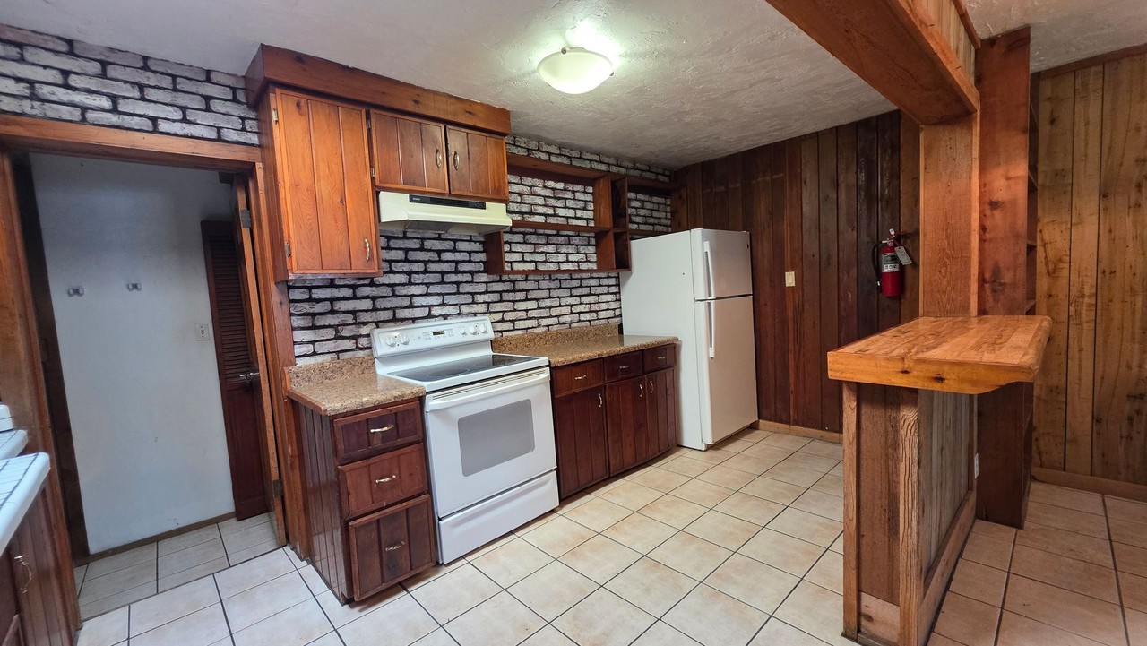 735 White St - Photo 5 of 17
