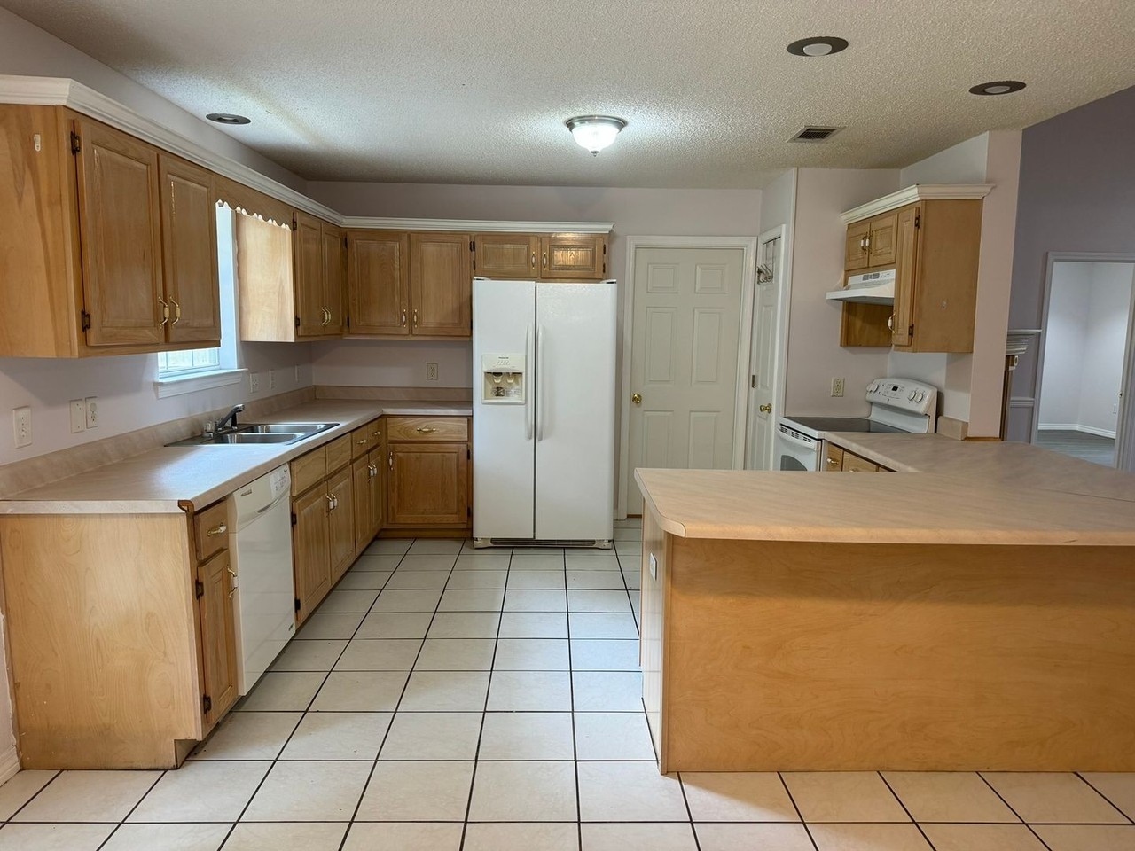 5211 Southern Oaks Trl - Photo 6 of 13