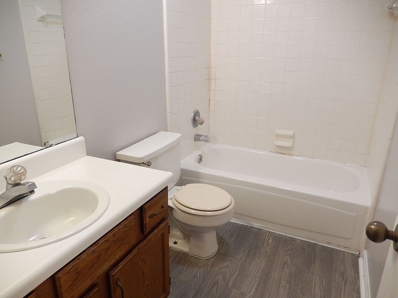 2397 Parrot Ln - Photo 7 of 18