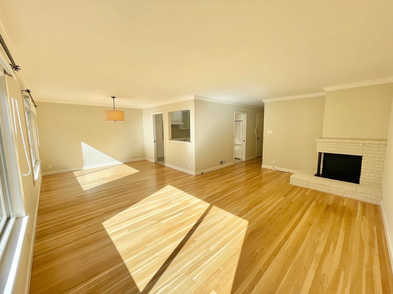 4160 Cesar Chavez St - Photo 2 of 28