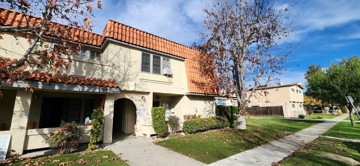 featured image of 3921 Howard Ave