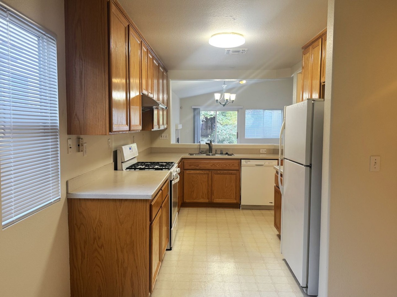 4878 Alterra Way - Photo 6 of 22