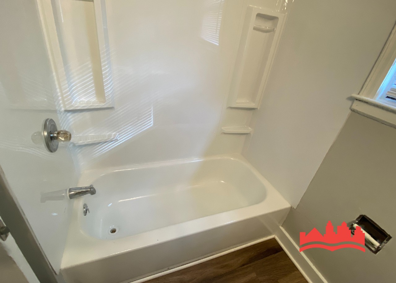 1721 Osborn Dr - Photo 5 of 12