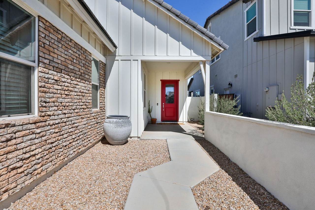 22734 E Arroyo Verde Dr - Photo 4 of 39