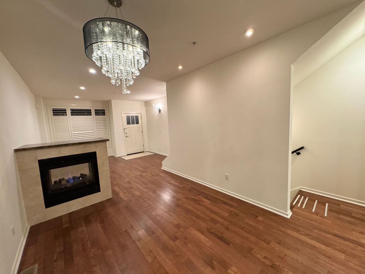 10415 Ne 12th Pl - Photo 4 of 46