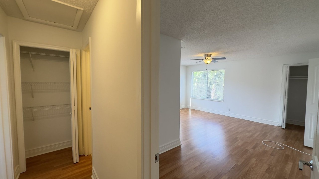 5340 Bosque Ln #98 - Photo 5 of 26