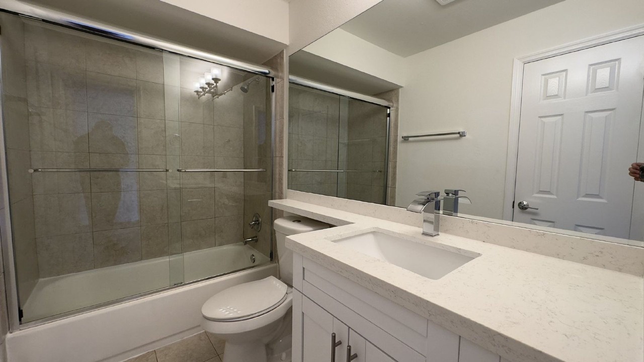 5340 Bosque Ln #98 - Photo 6 of 26