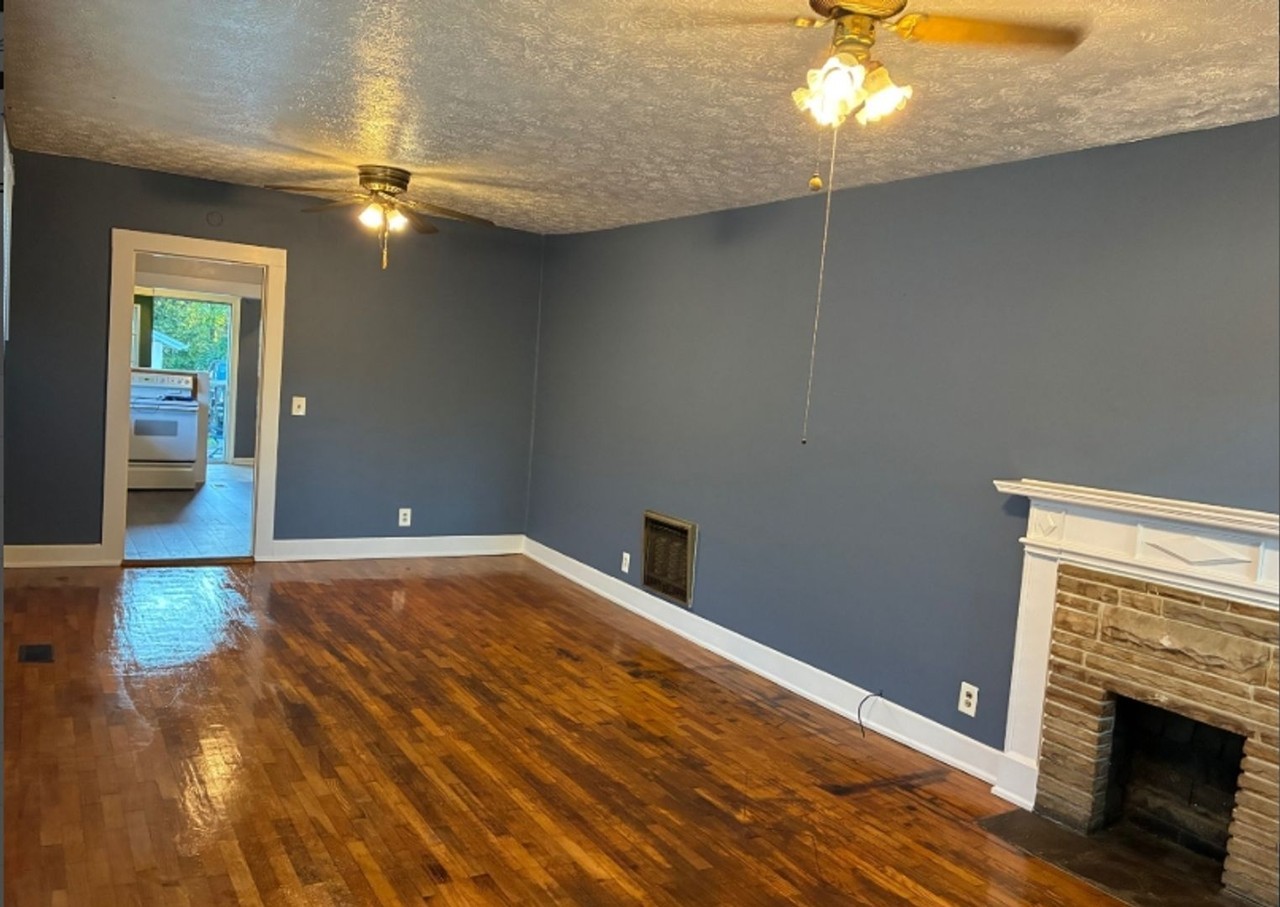1625 Spruce St - Photo 7 of 15