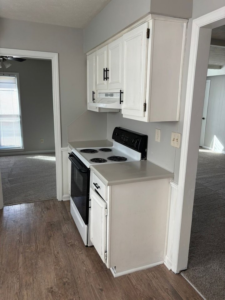 4925 Foxfire Dr - Photo 4 of 15