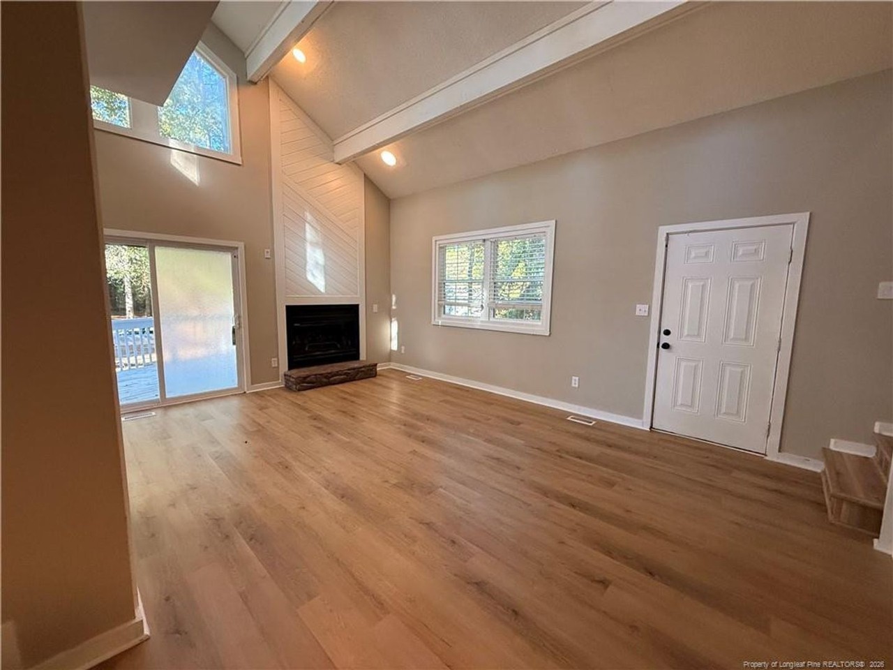 417 Watergap Dr - Photo 3 of 15