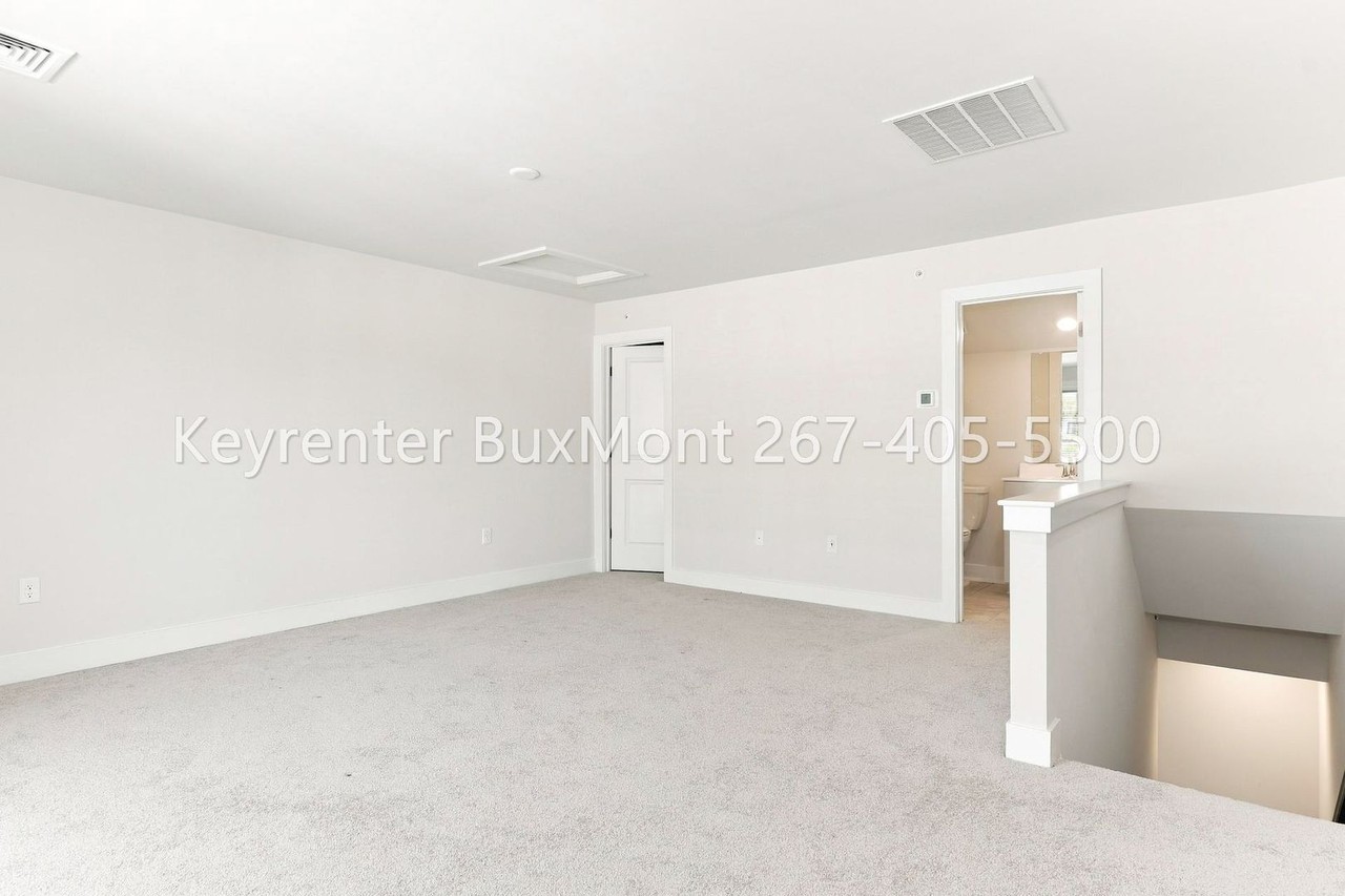 119 Waterside Mews - Photo 6 of 19