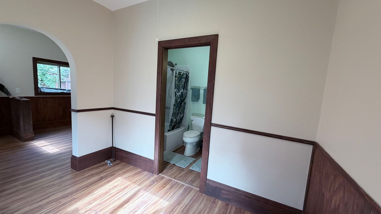 417 E Nora Ave #B - Photo 5 of 9