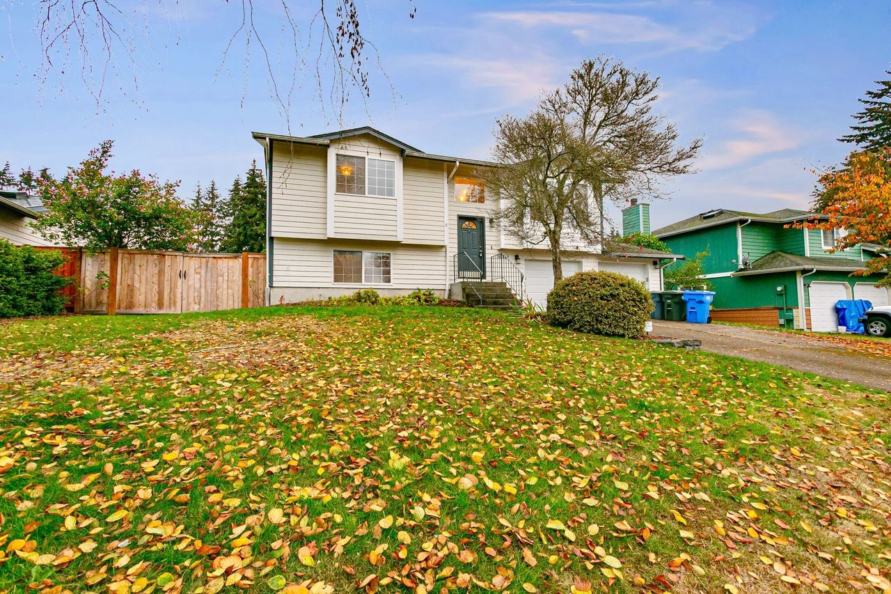 10320 97th St Sw - Photo 4 of 26
