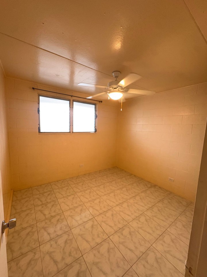 1112 Kemole Lane - Photo 3 of 5
