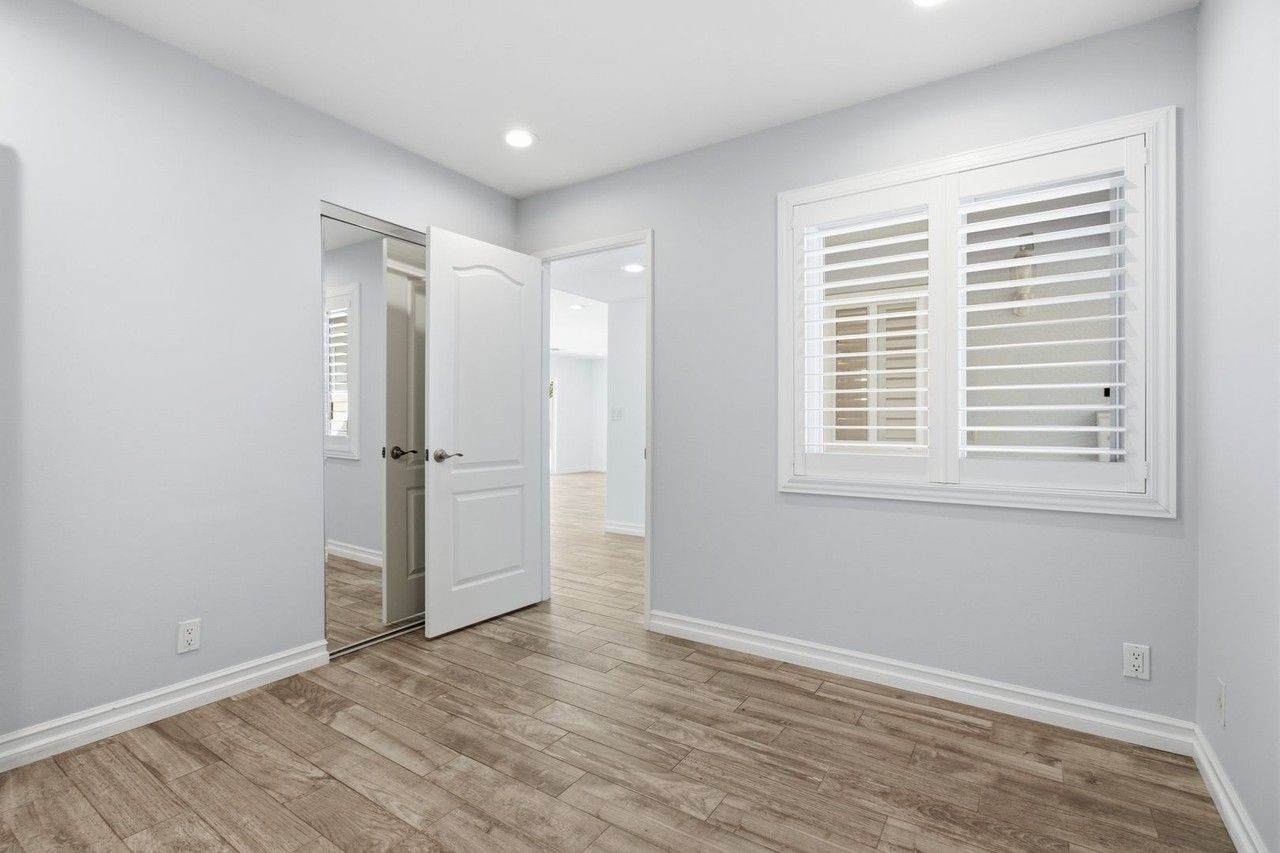 9460 Cormorant Cir - Photo 3 of 17