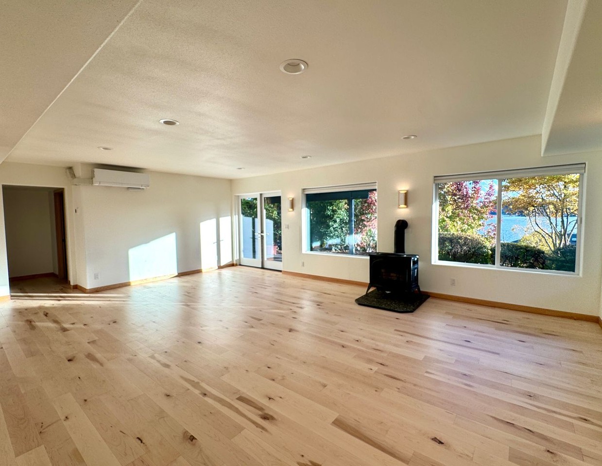 1091 Ne Holm Ct #101 - Photo 5 of 23