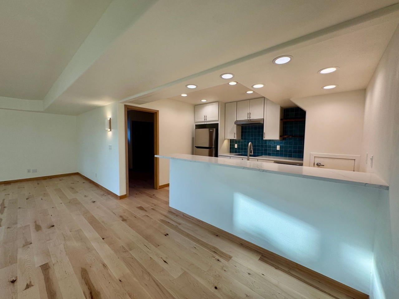 1091 Ne Holm Ct #101 - Photo 7 of 23
