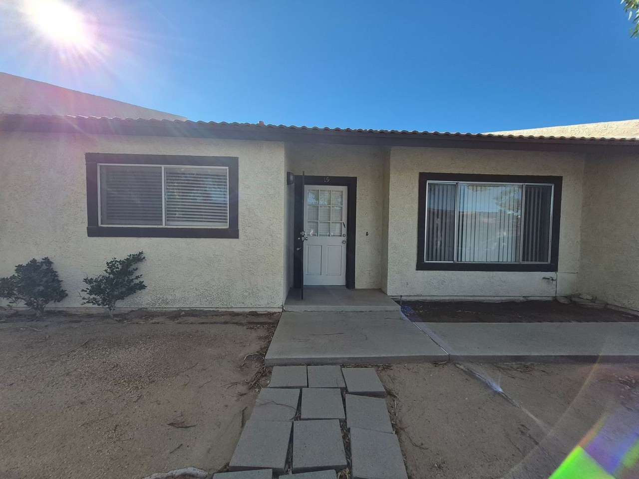 56279 Buena Vista Dr - Photo 2 of 14