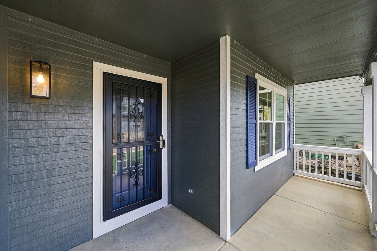 9782 Bucknell Ct - Photo 4 of 38