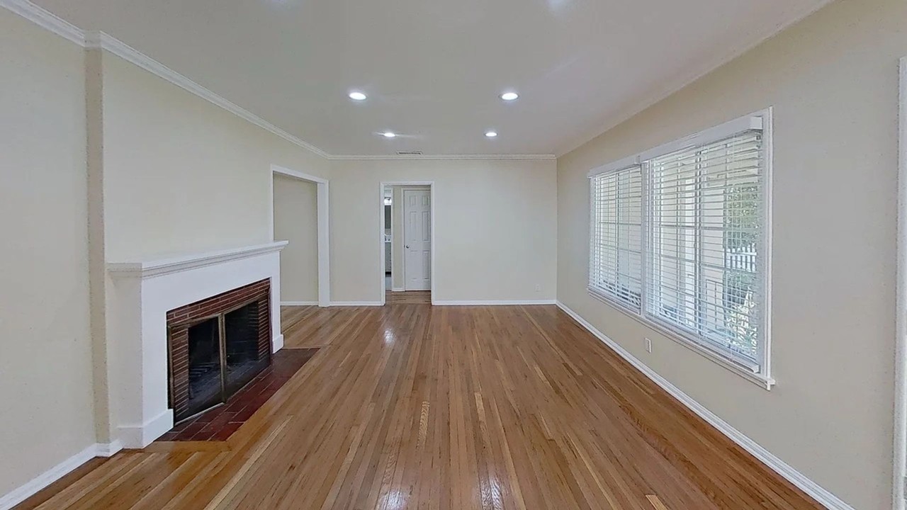 4714 Tobias Ave - Photo 6 of 25