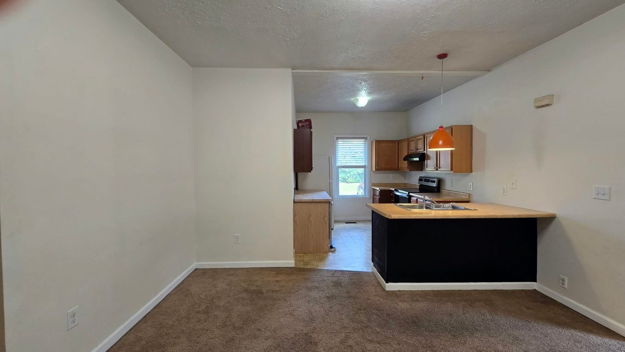 3914 Middle St - Photo 4 of 20