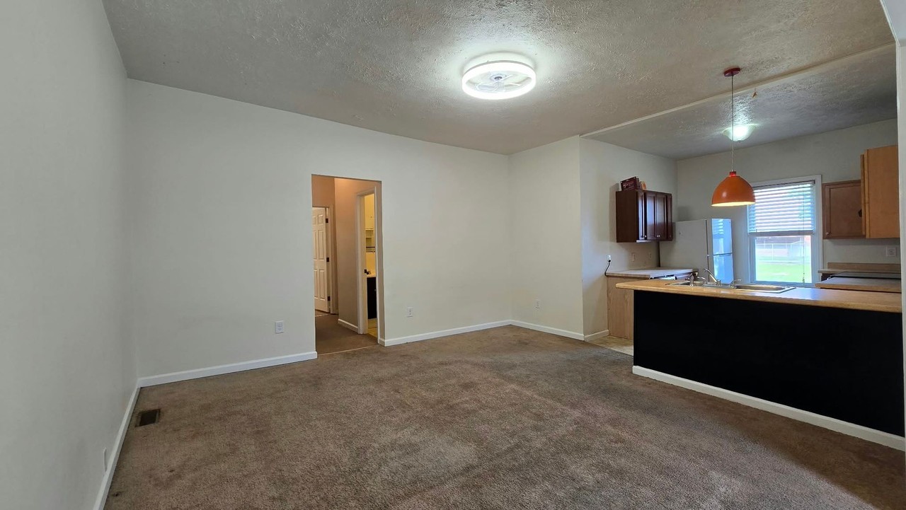 3914 Middle St - Photo 5 of 20