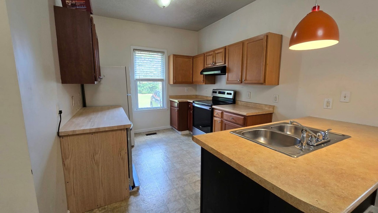 3914 Middle St - Photo 7 of 20