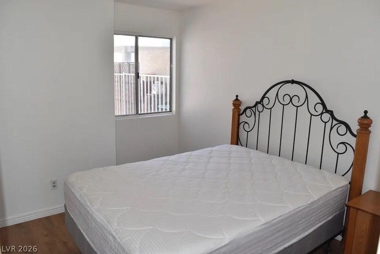 2214 Pebble Creek Ln - Photo 5 of 9