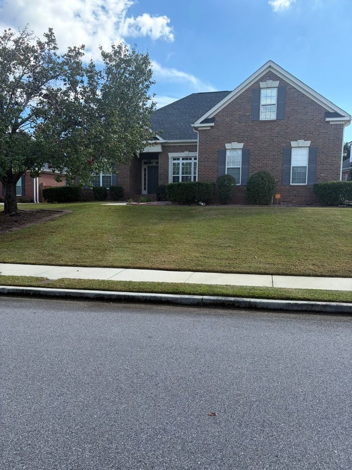 4246 4246 Colony Square Dr - Photo 3 of 36