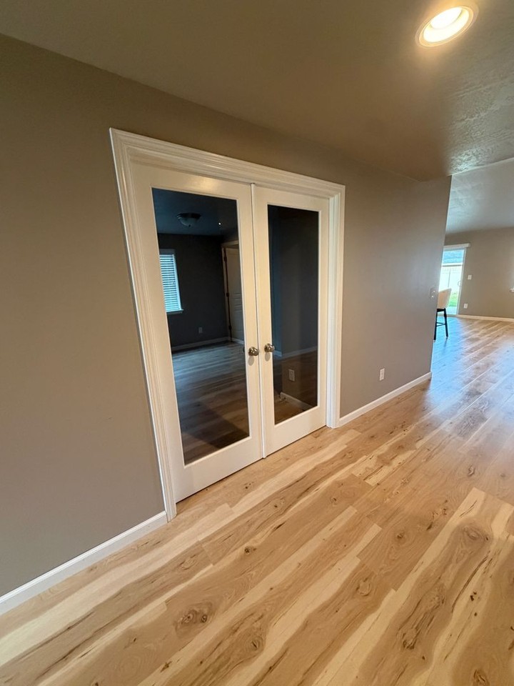 1338 E Brecken Dr - Photo 3 of 20