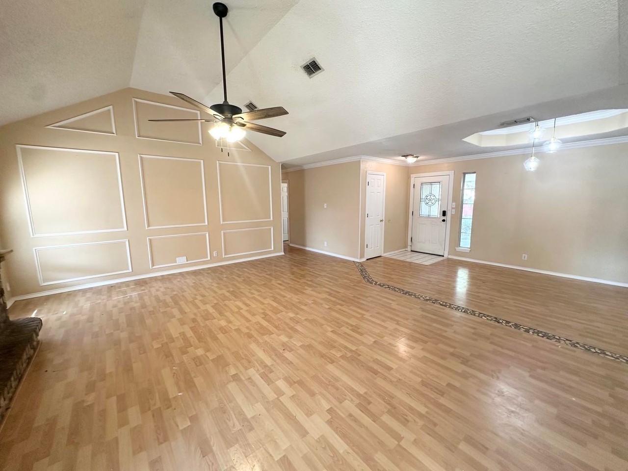 4413 Saint Andrews Dr - Photo 5 of 16