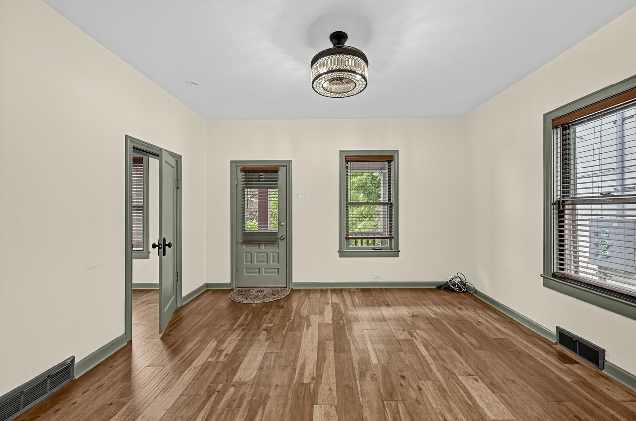 6346 51st Ave S - Photo 7 of 29