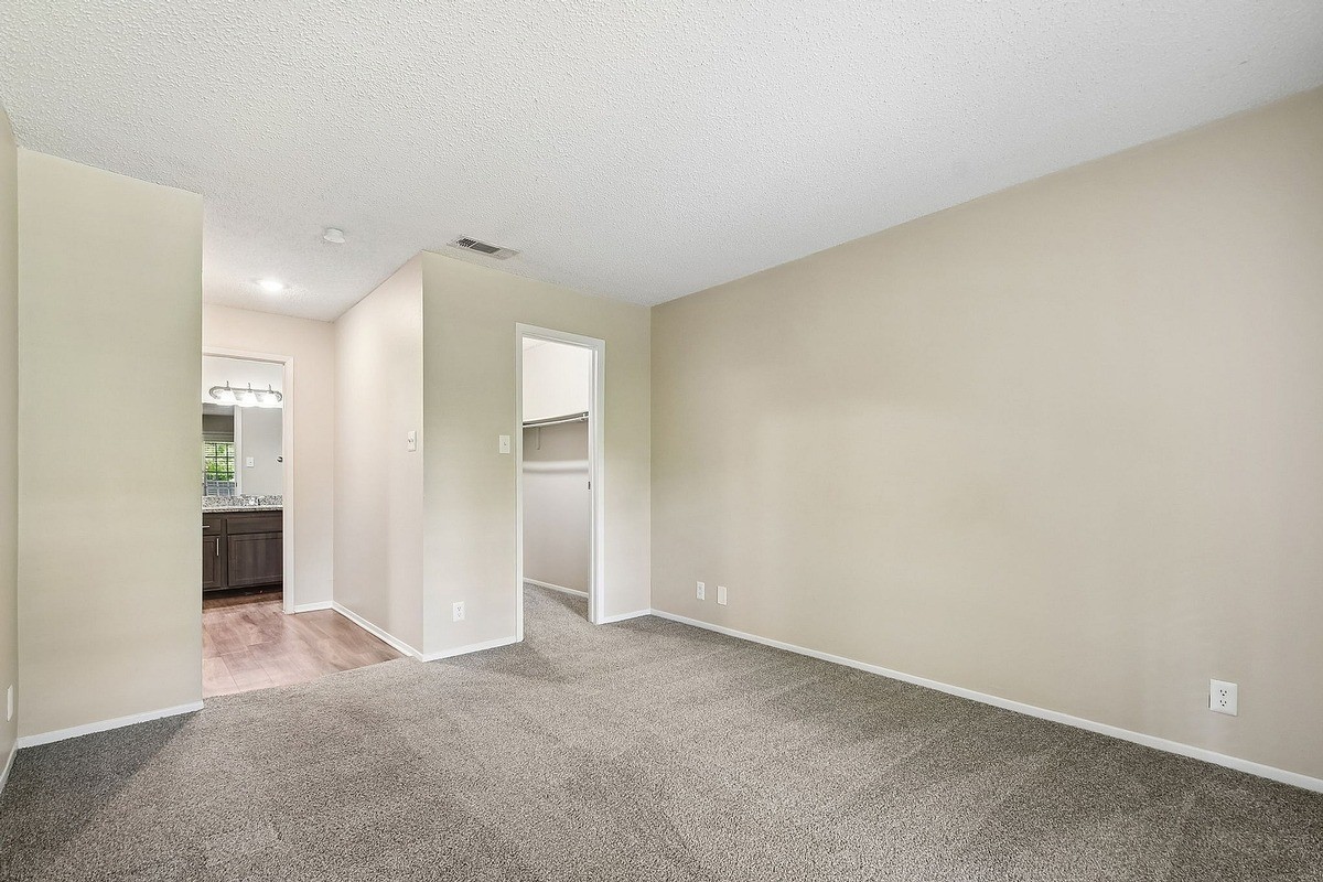 3009 Ira Young Dr - Photo 4 of 16