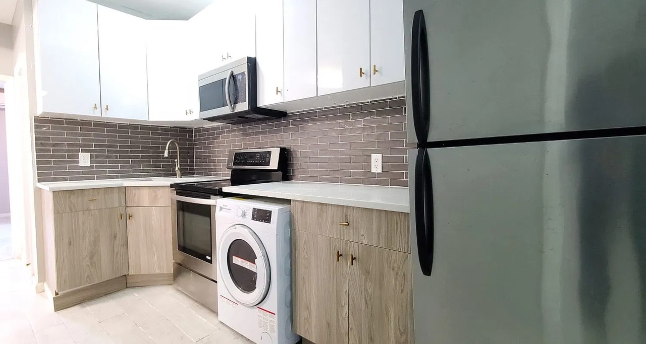 1329 Inwood Avenue #1 - Photo 2 of 12