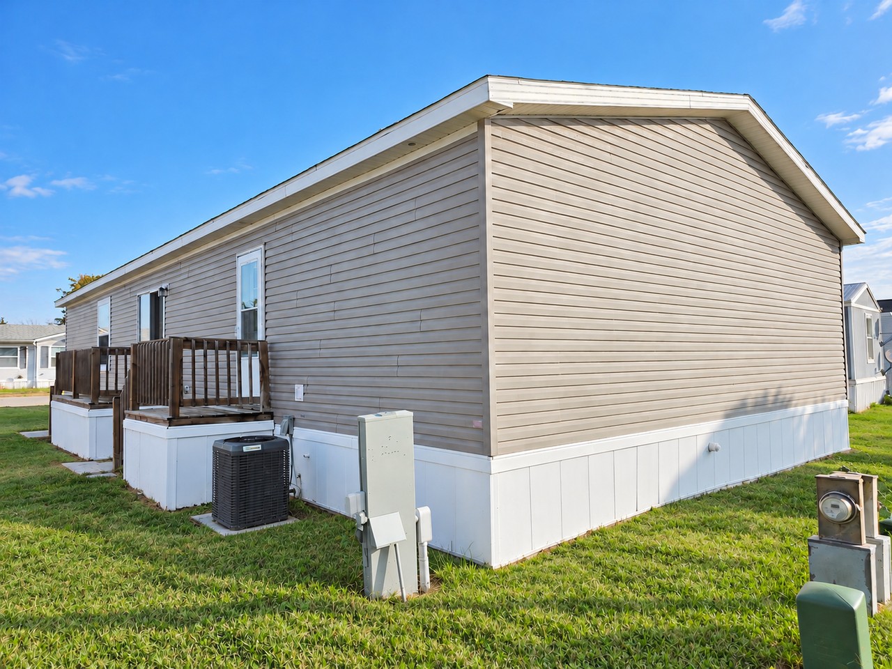 1025 Gordon Dr #209 - Photo 4 of 35