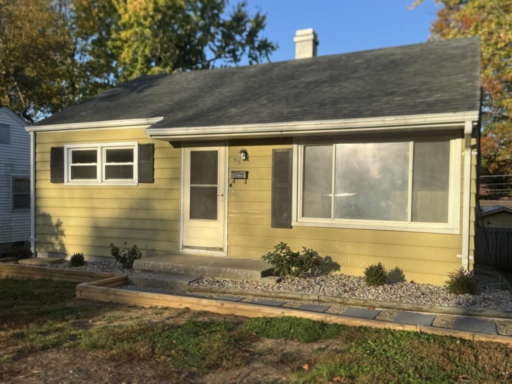 510 Village Dr - Photo 2 of 20