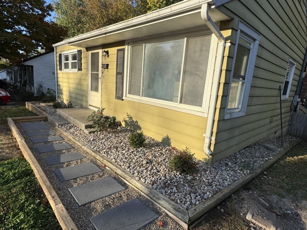 510 Village Dr - Photo 3 of 20