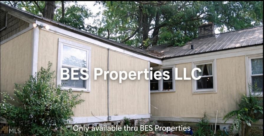 704 Matheson Rd - Photo 3 of 20