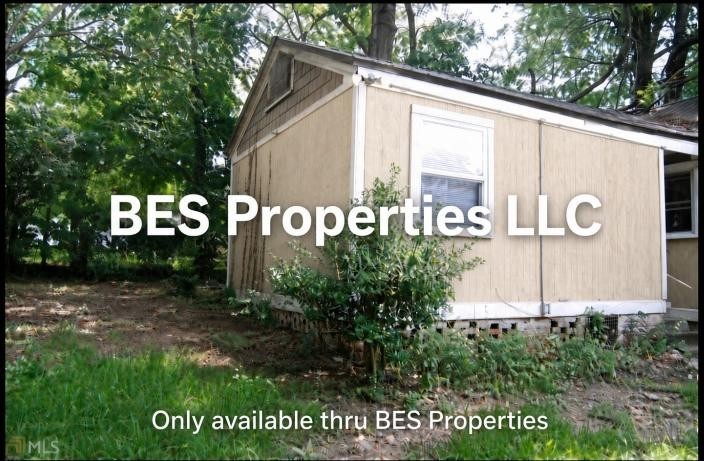 704 Matheson Rd - Photo 4 of 20