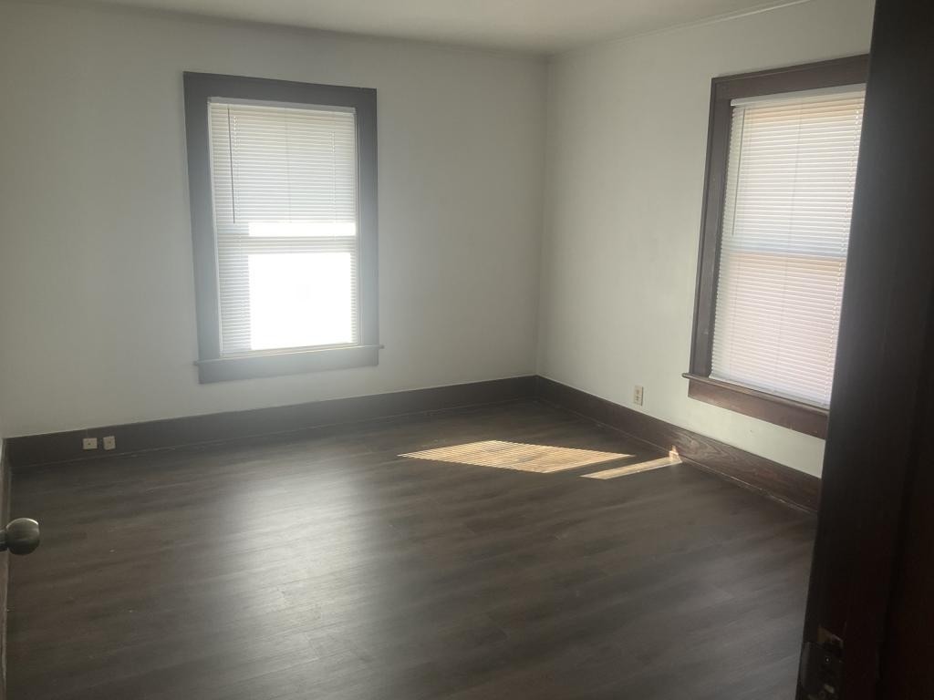 812 Tiffin Ave - Photo 3 of 15
