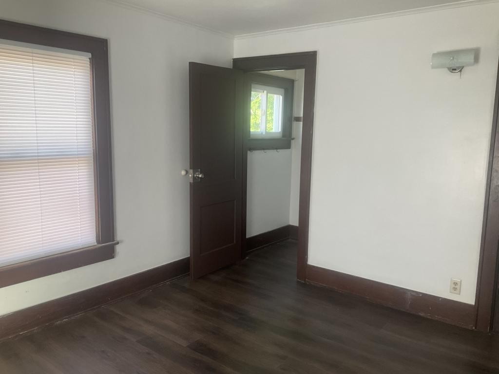 812 Tiffin Ave - Photo 4 of 15