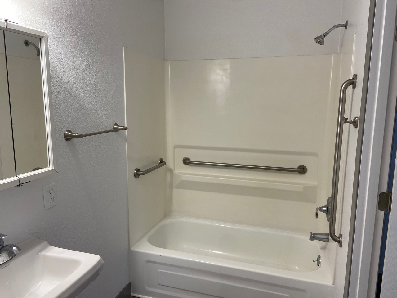 3320 Provence Ct #3320D - Photo 3 of 13