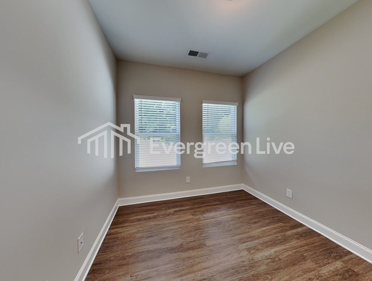 3820 Sapphire Ridge Ct - Photo 3 of 22