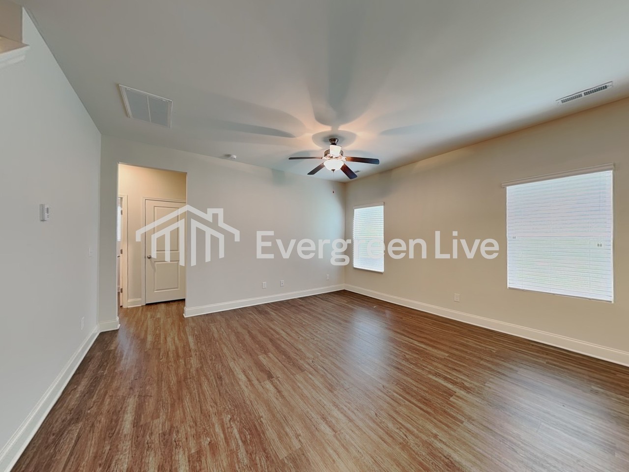 3208 Emerald Ridge Ct - Photo 2 of 20